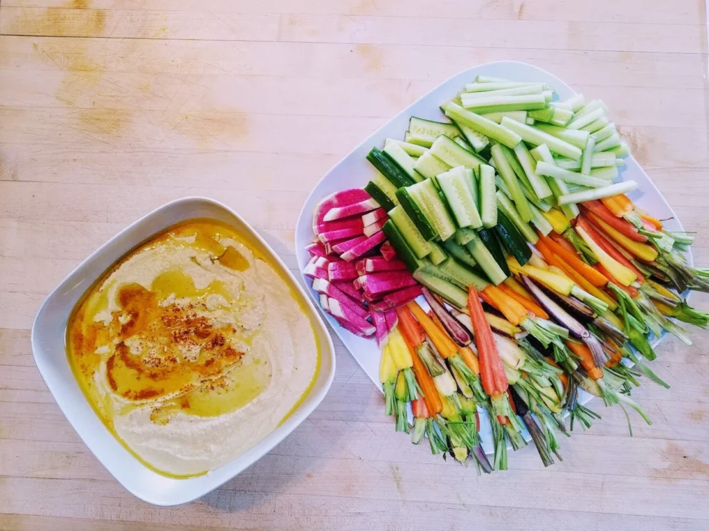 Hummus with Sundried Tomatoes
